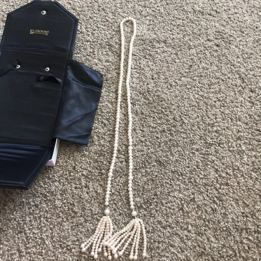 Necklace - Picture 2 of 6